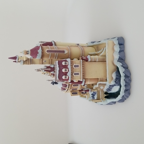 Disney Castle Collection Beauty And The Beast BELLE Light Up CASTLE #10/… - Picture 2 of 9
